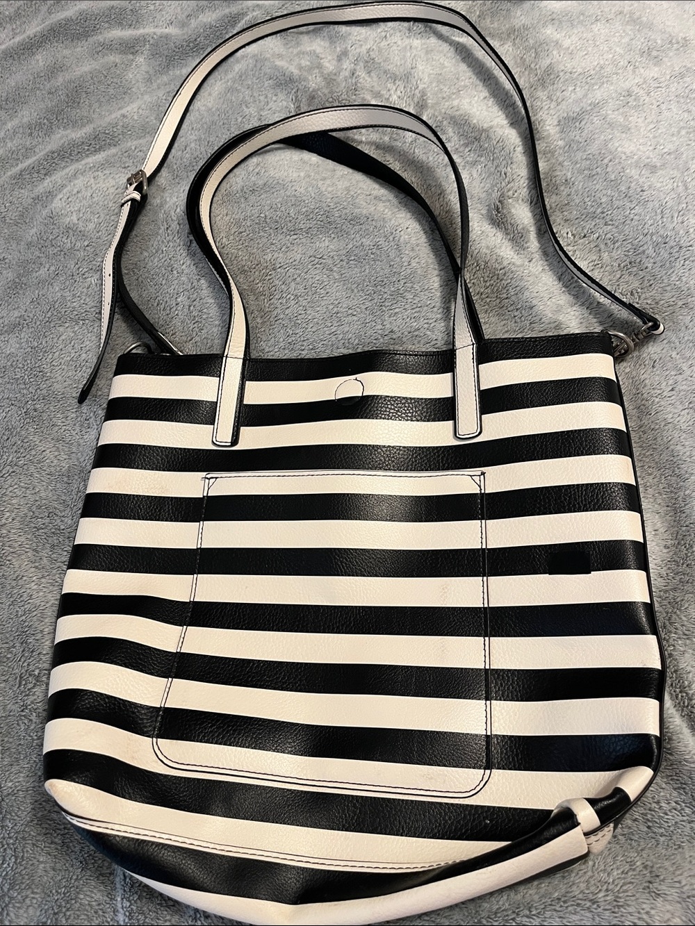 totes Black and White Striped Women’s Tote with Front Pocket
